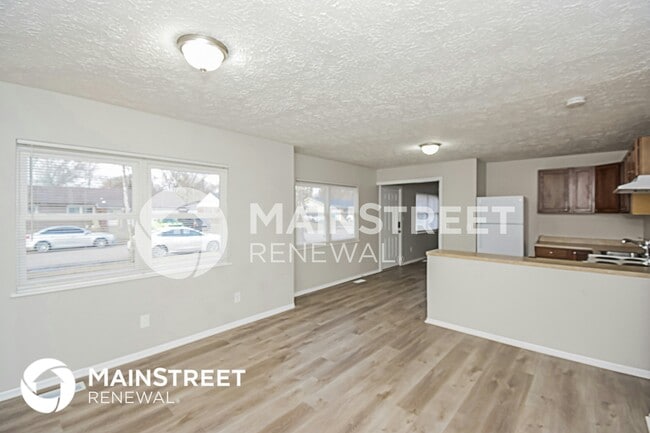 Photo - 9413 Rochelle Dr