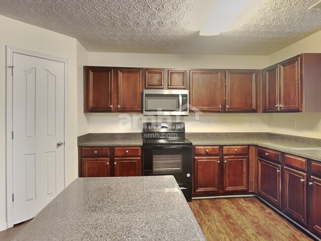 Photo - 6372 Daniell Springs Dr