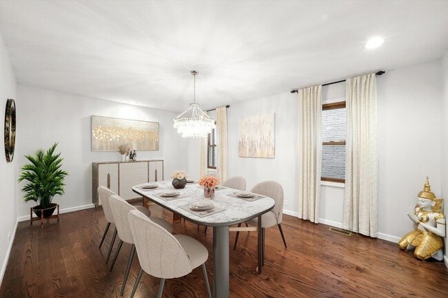 Photo - 5238 Pratt Ave