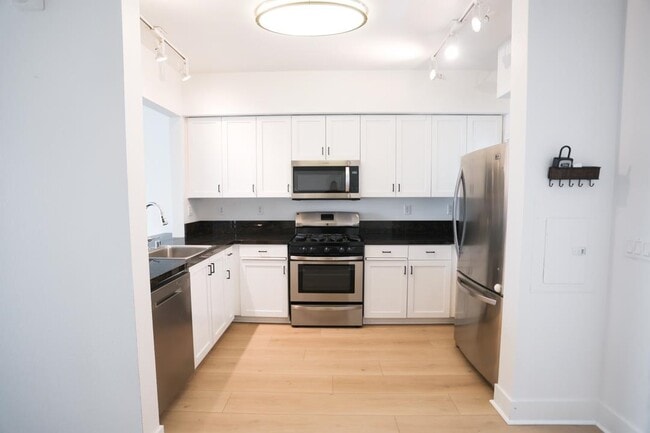 Photo - 1587 Brunswig Ln