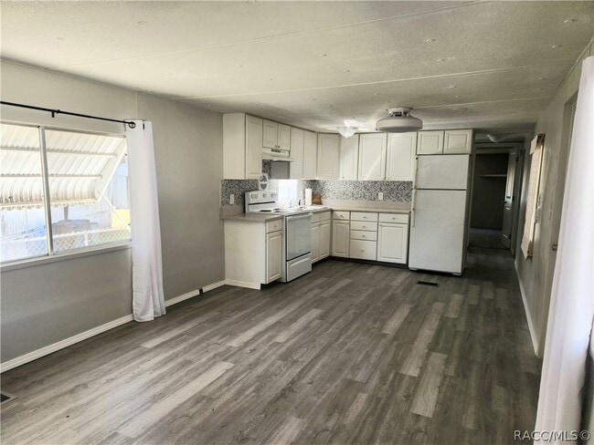 Photo - 922 S Sunfish Ave