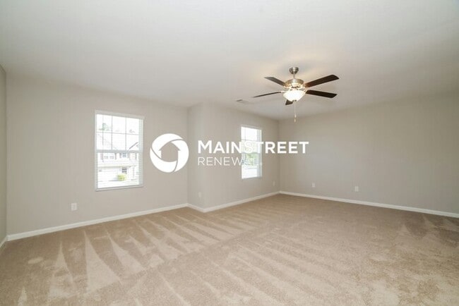 Photo - 3 Bedroom Pet-Friendly Home in Villa Rica, GA with Main Street Renewal