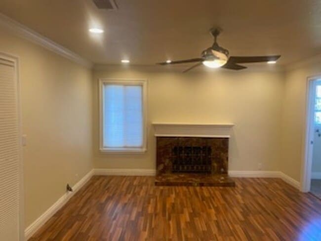 Photo - 4 Bedroom, 2.5 Bathrooms