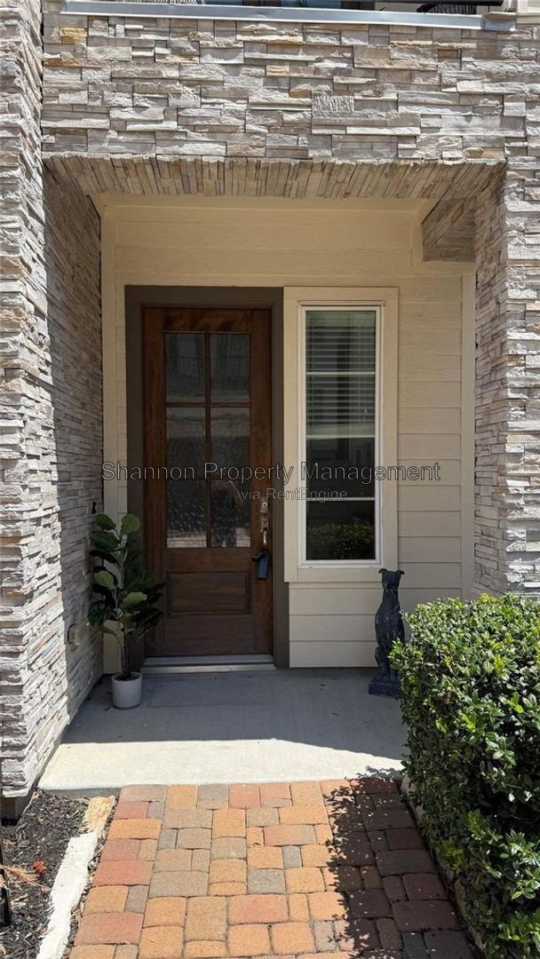 Photo - 10926 Brookeshire Chase Ln