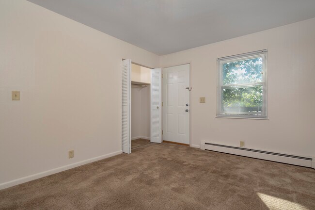 Photo - Winthrop Terrace - Defiance