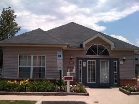 Cumberland Pointe - Cumberland Pointe Apartments