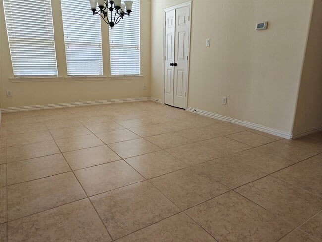 Photo - 5551 Twin Rivers Ln