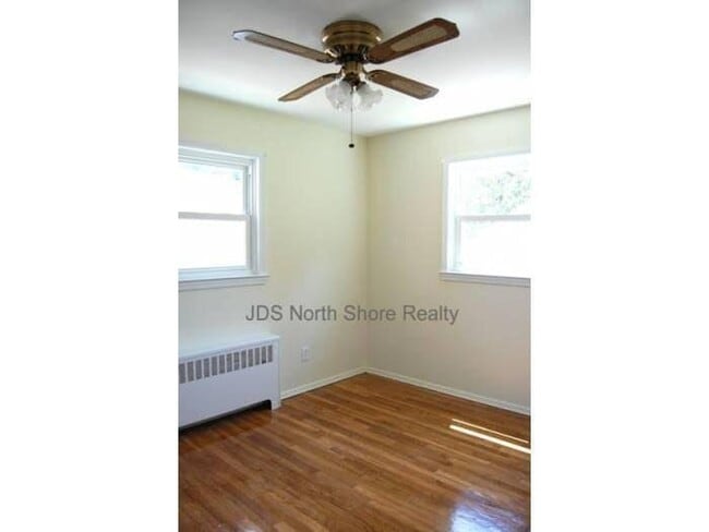 Photo - 10 E Leech Cir