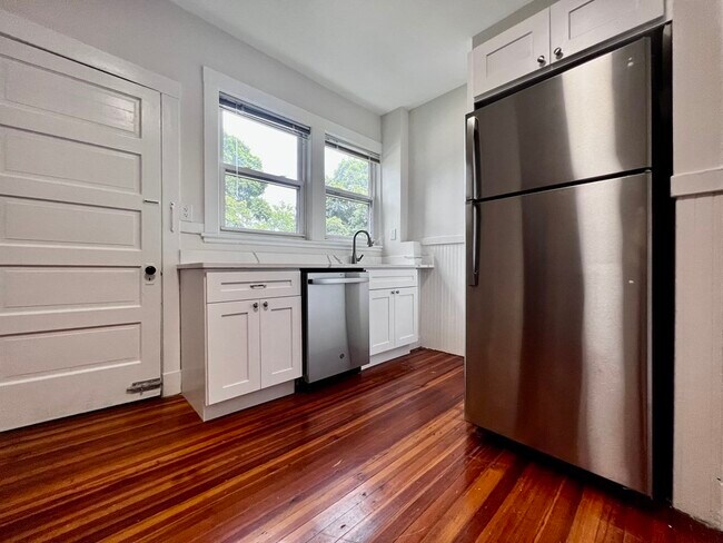 Photo - 277 Highland Ave Unit 5