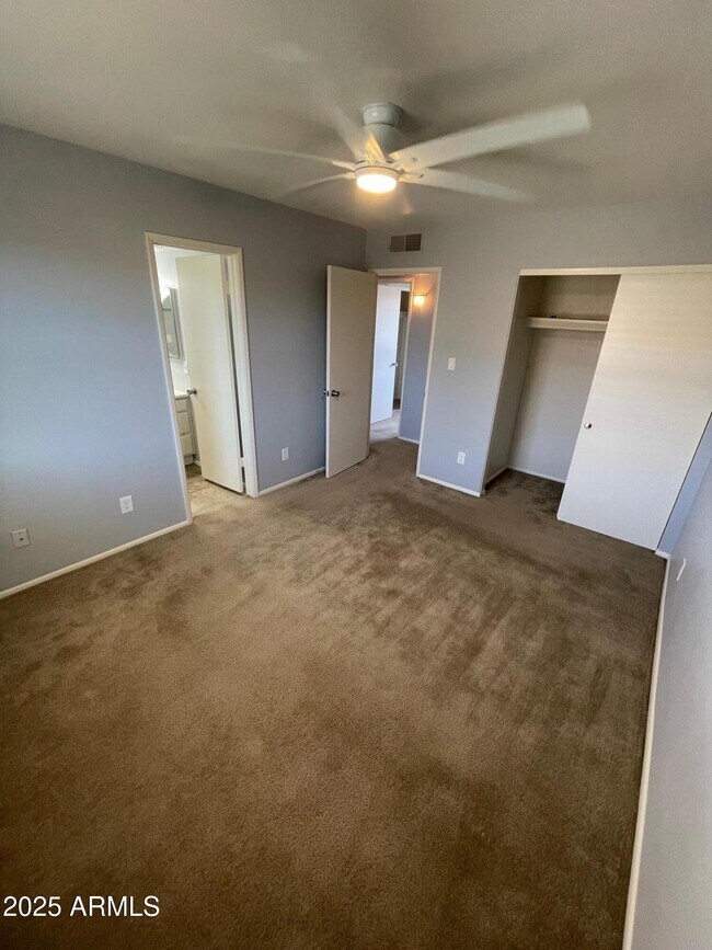 Photo - 10421 W Puget Ave