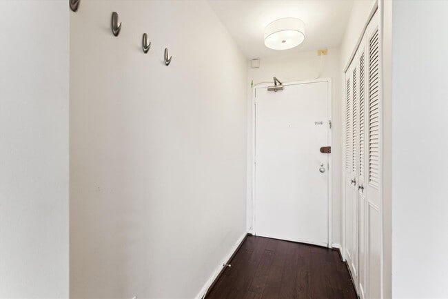 Photo - Great 2 Bedroom 2 Bath in Van Ness DC!