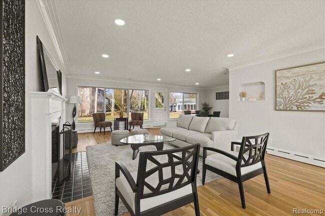Photo - 95 Hillsdale Rd