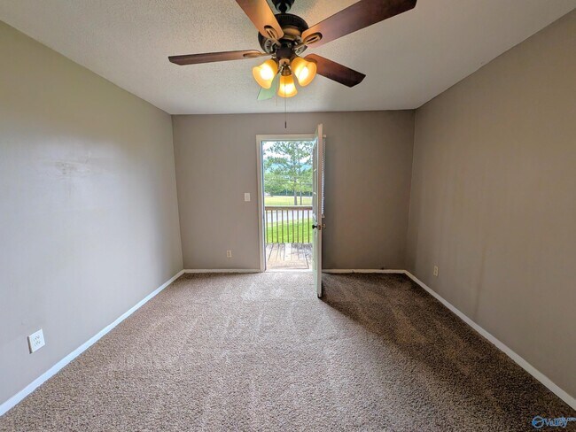 Photo - 12104 Carriage Ct SE Unit A