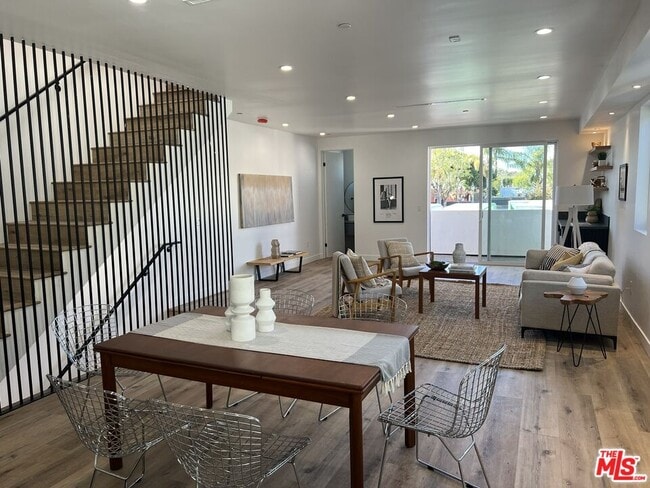 Photo - 841 N McCadden Pl Townhome