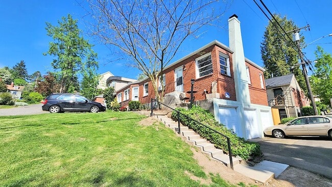 Photo - 1103-1133 SW Whitaker St Unit 1113