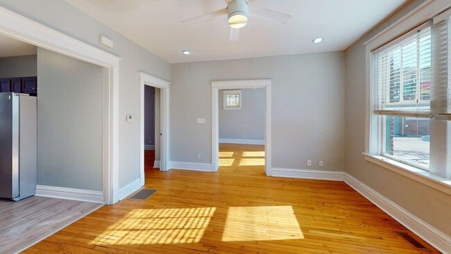 Photo - 4501-4503 Wichita Unit 4503-2W