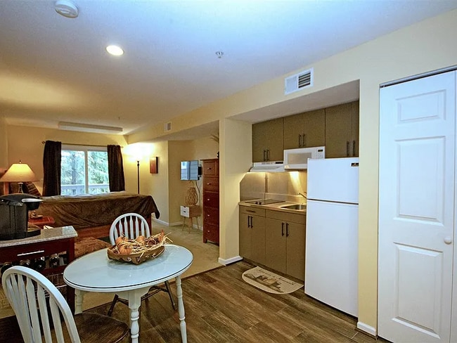 Building Photo - 2076 Stone Ridge Rental