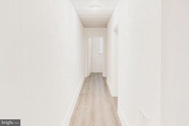 Photo - 1100-2 Wesley Ave