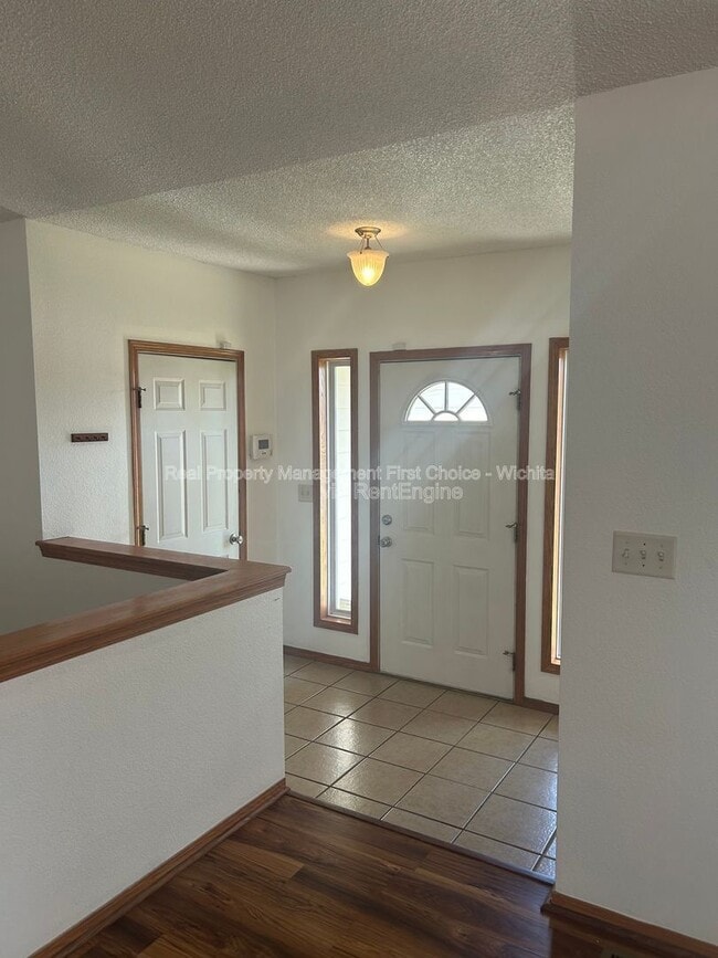 Photo - 10805 E Funston St