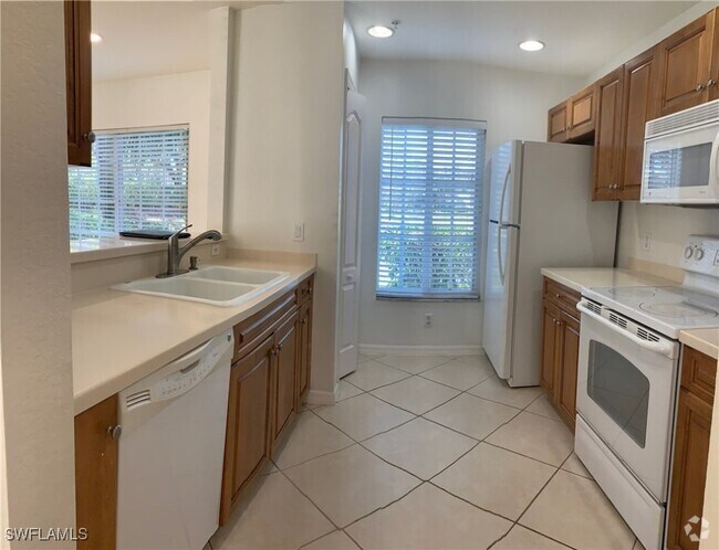 Building Photo - 12020 Rain Brook Ave Rental