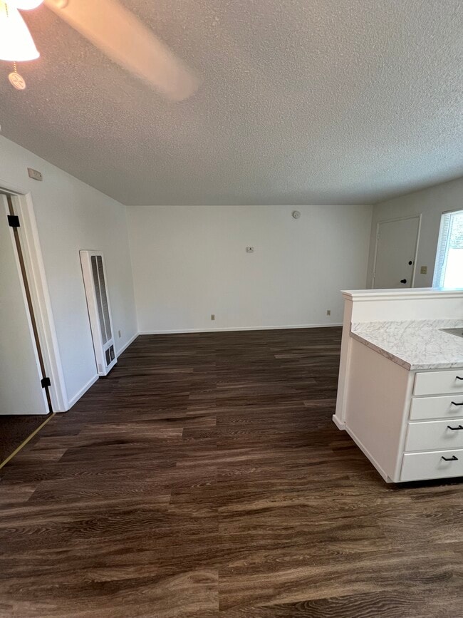 Photo - 1351 Arcadian Ave