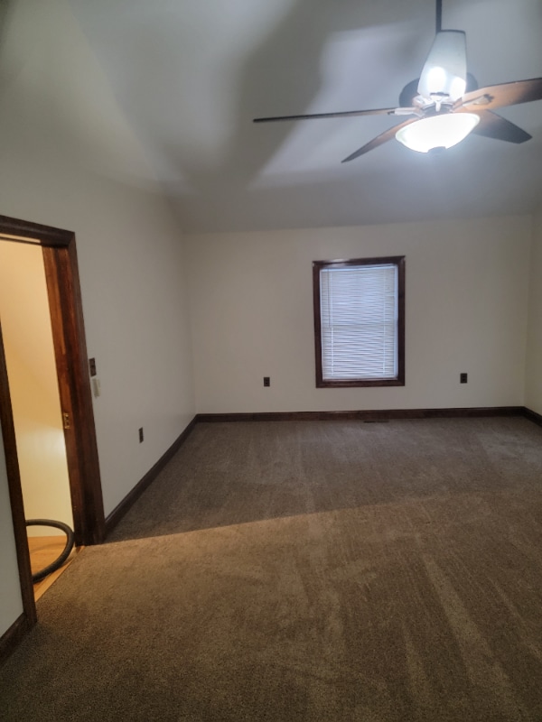 Photo - 111 N Phetteplace St