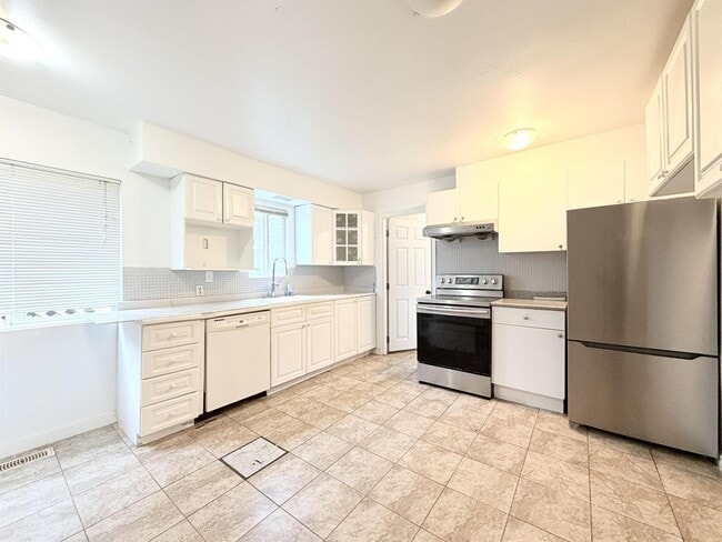 Photo - 13475 Hilton Rd