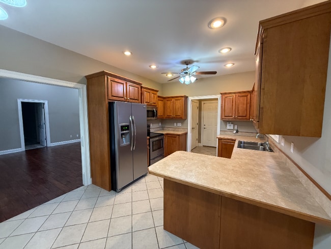 Photo - 133 Garden Dr