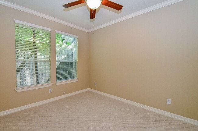 Photo - 5208 Blossom St Unit 5