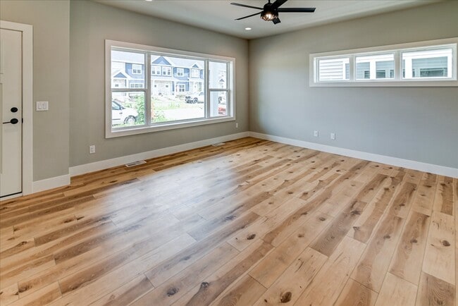 4863 Lacy Rd