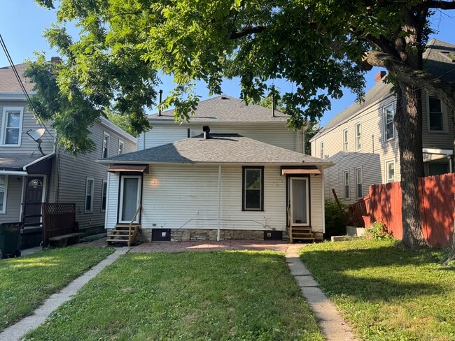 Photo - 65 W Blake Ave
