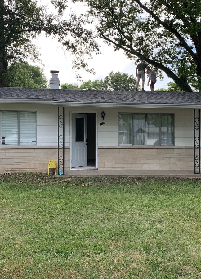 Photo - 803 S 32nd St Casa