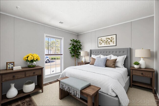 Photo - 612 Fenwick Ln