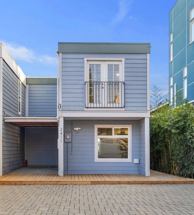 Photo - 2411 S Norman St