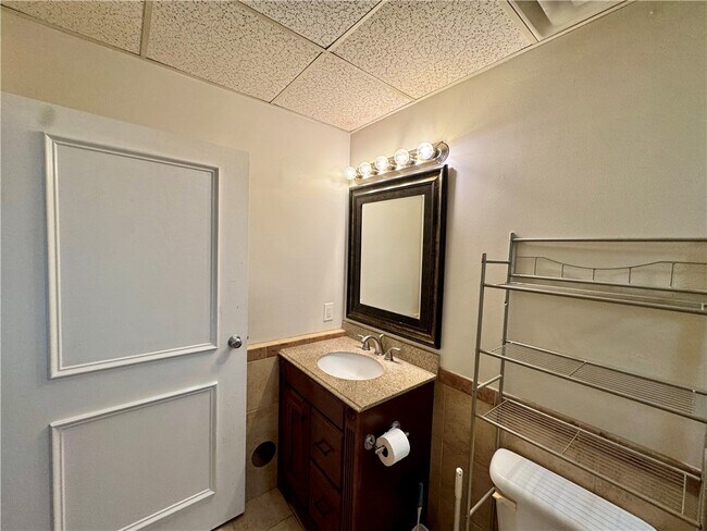 241 Norris Dr