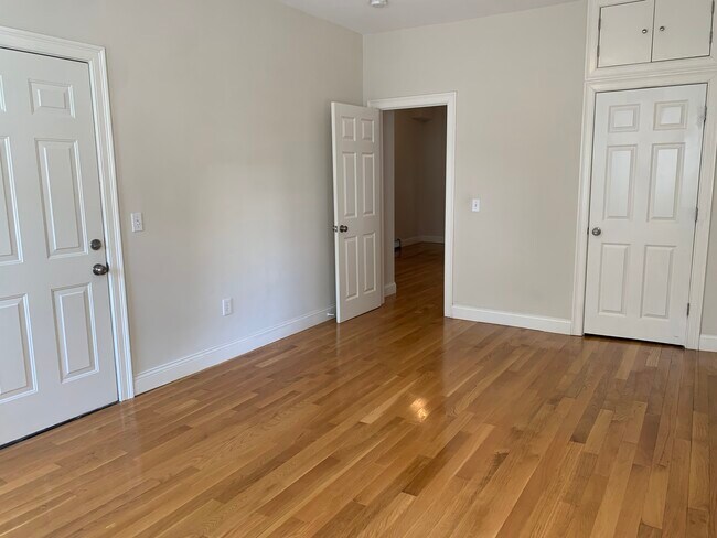 Photo - 45 Union St Unit 1