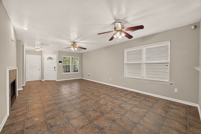 Photo - 13330 Belvedere Park Ct