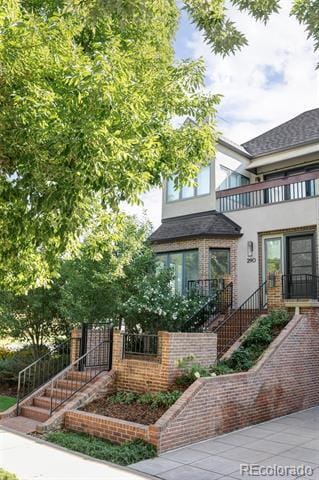 Photo - 290 Adams St