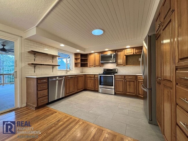 Photo - Beautifully Updated 4BR Beaverton Home with Covered Deck & Huge Yard!