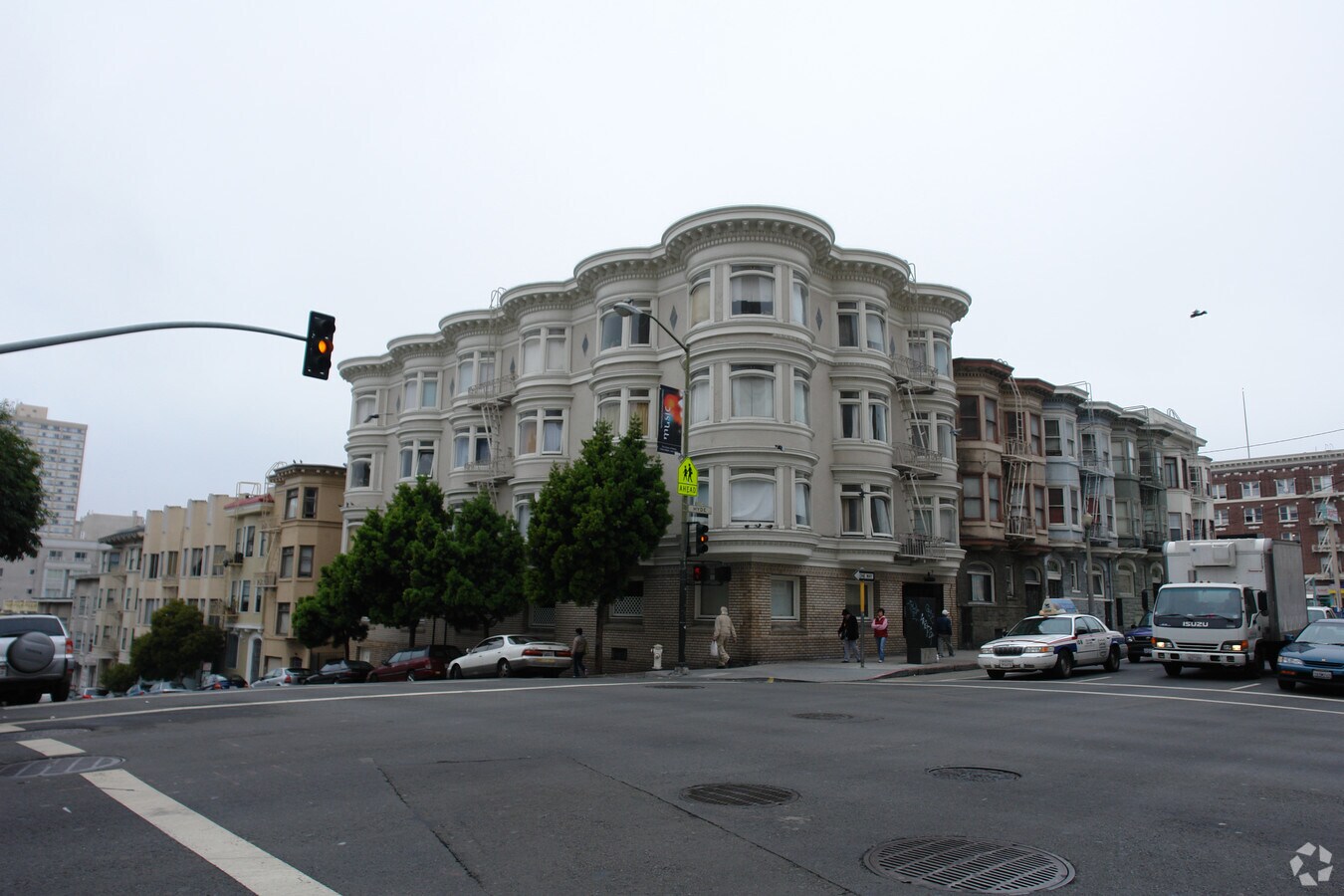 Photo - 1300-1316 Pine St Apartments