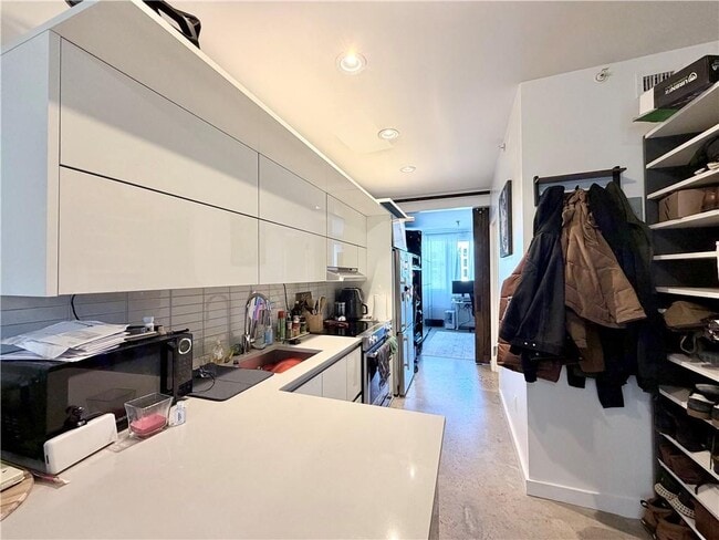 Photo - 651 New York Ave Unidad 307