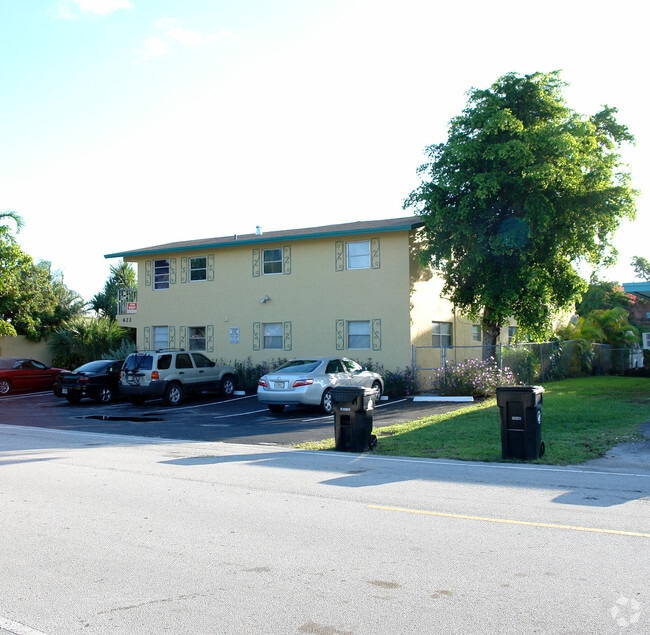 622 NE 14th Ave