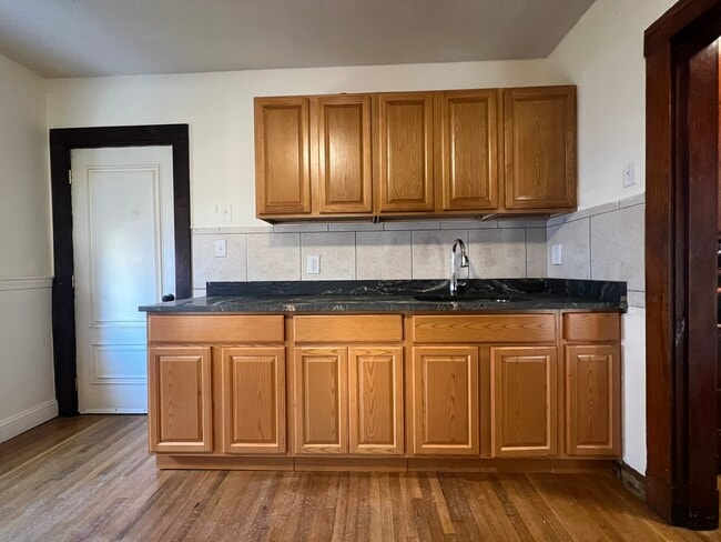 Photo - 4 River St Unit 1