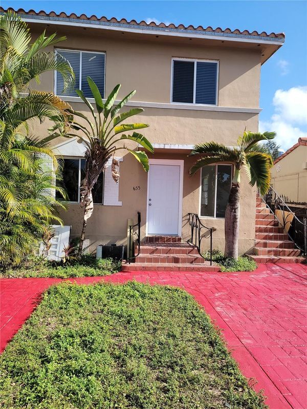 Building Photo - 655 SW 19th Rd Rental