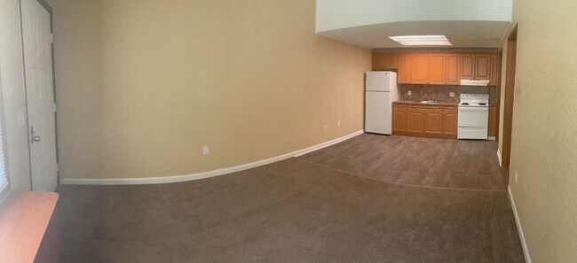 Photo - Spacious 2/2 in a great location! Call for... Unit 09-10155 - Veneto