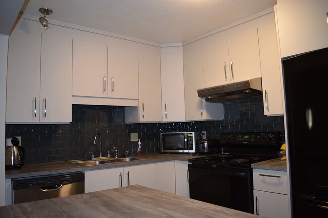 Photo - 1211 Capri Isles Blvd Unit 125