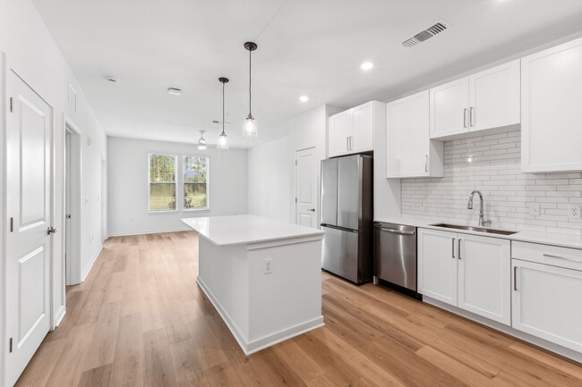 Photo - Mosby Barclay West