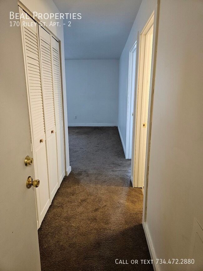 Photo - 170 Riley St Unit 2