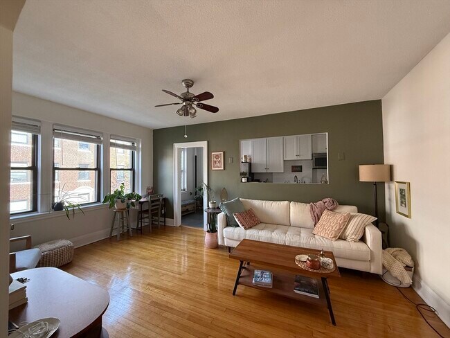 145 Englewood Ave Unit 33