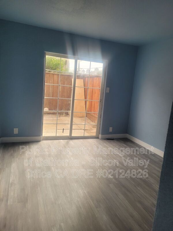 Photo - 111 Nancy Ln